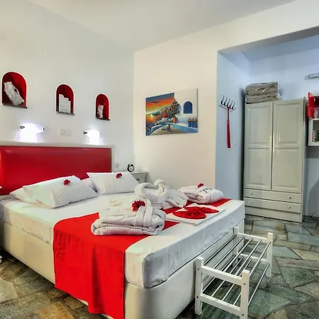 Eleni Dream Village בית אירוח פארוס