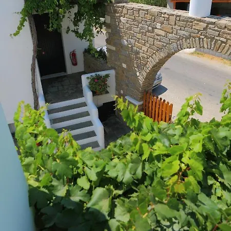 בית אירוח Eleni Dream Village