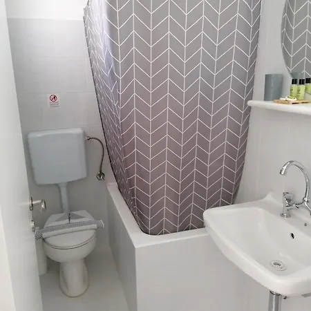 בית אירוח Eleni Dream Village