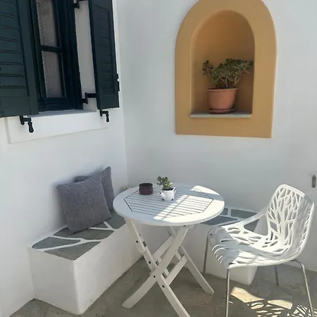 Eleni Dream Village בית אירוח פארוס