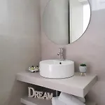 Homestay Eleni Dream Village *