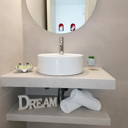 Homestay Eleni Dream Village