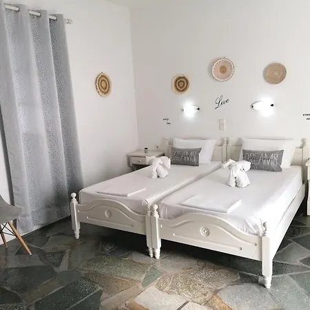 Eleni Dream Village Homestay *